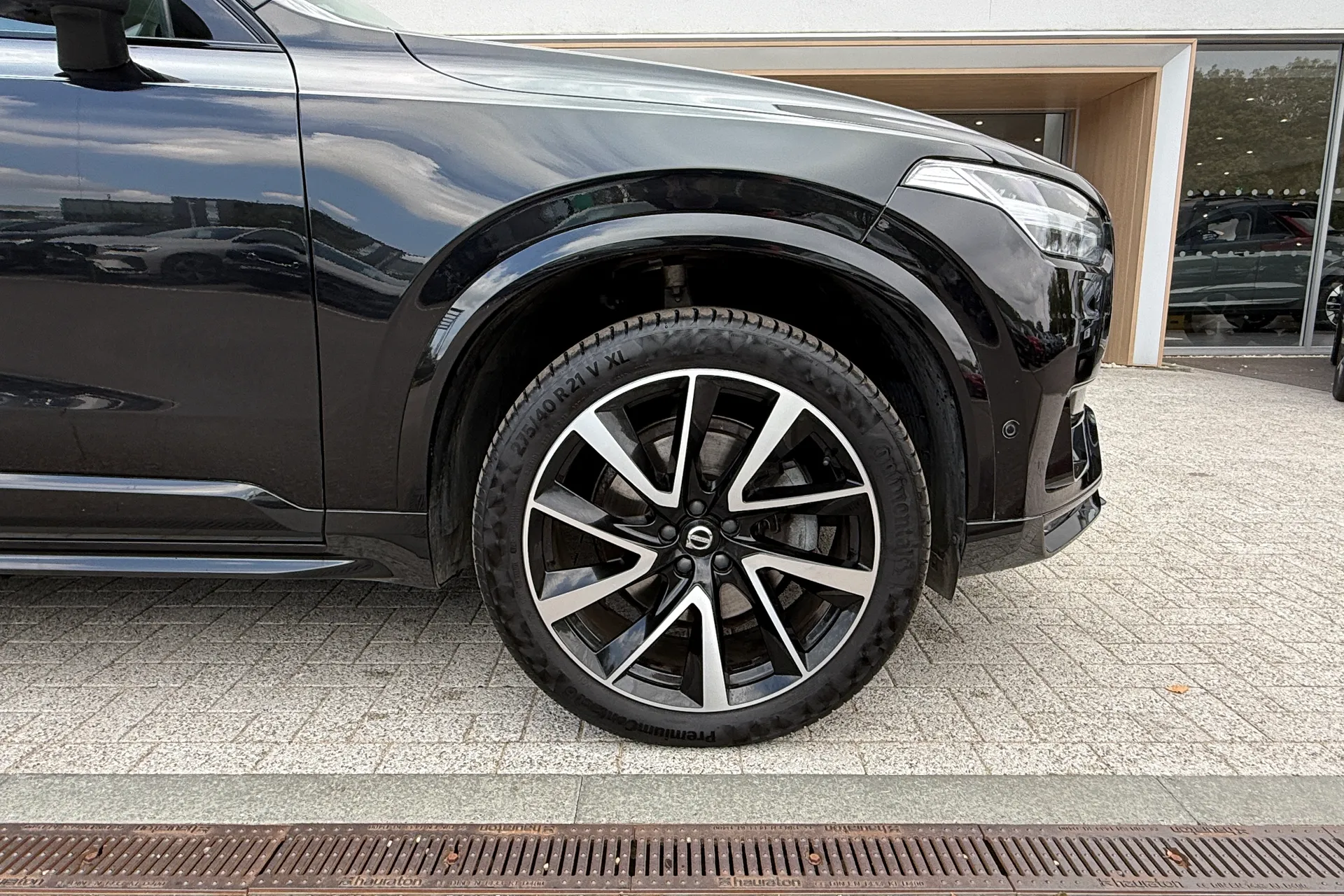 Volvo XC90 thumbnail image number 17