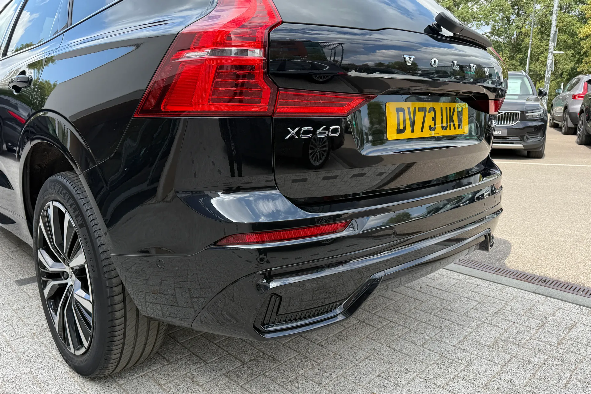 Volvo XC60 thumbnail image number 19