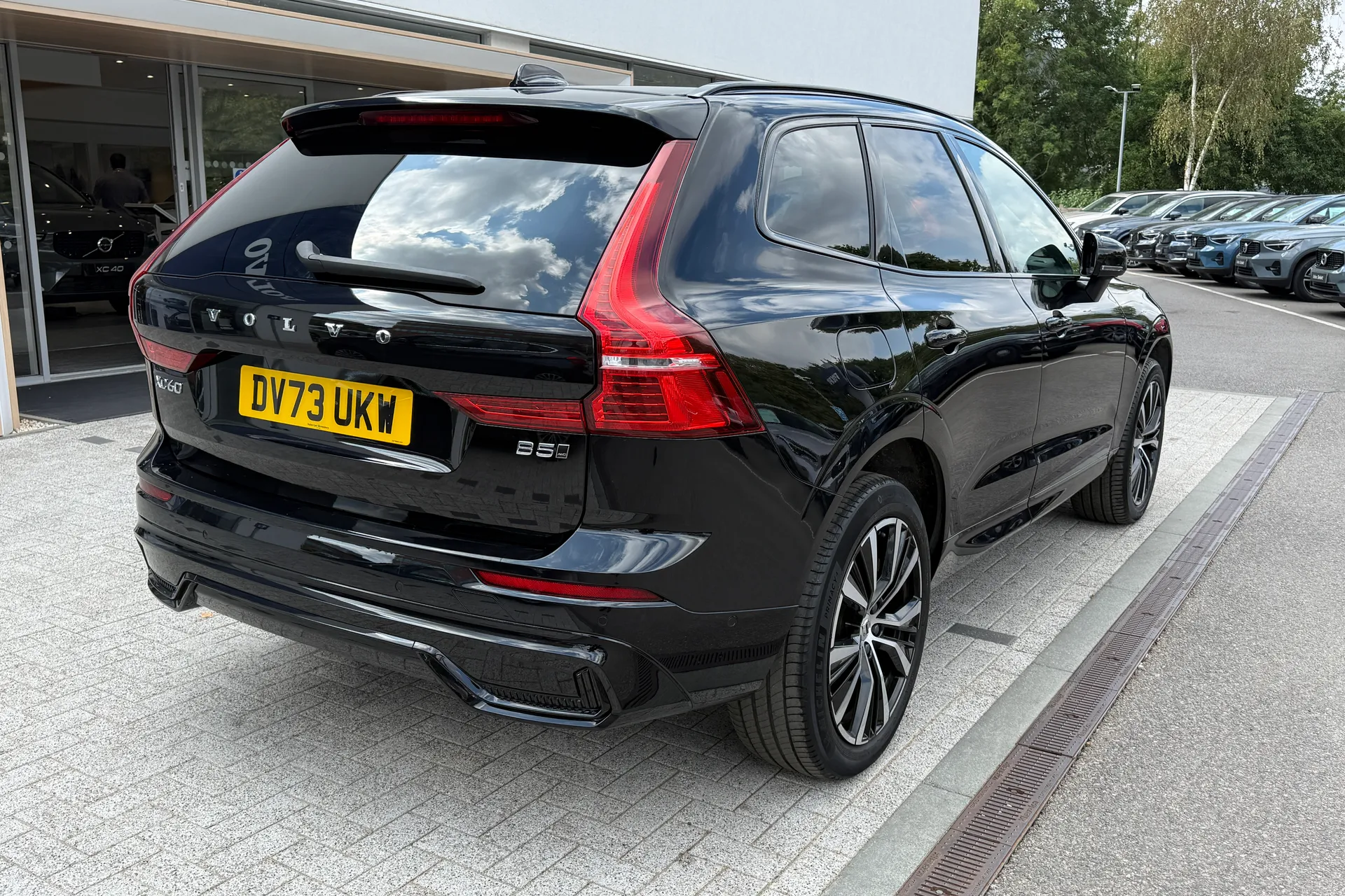 Volvo XC60 thumbnail image number 8