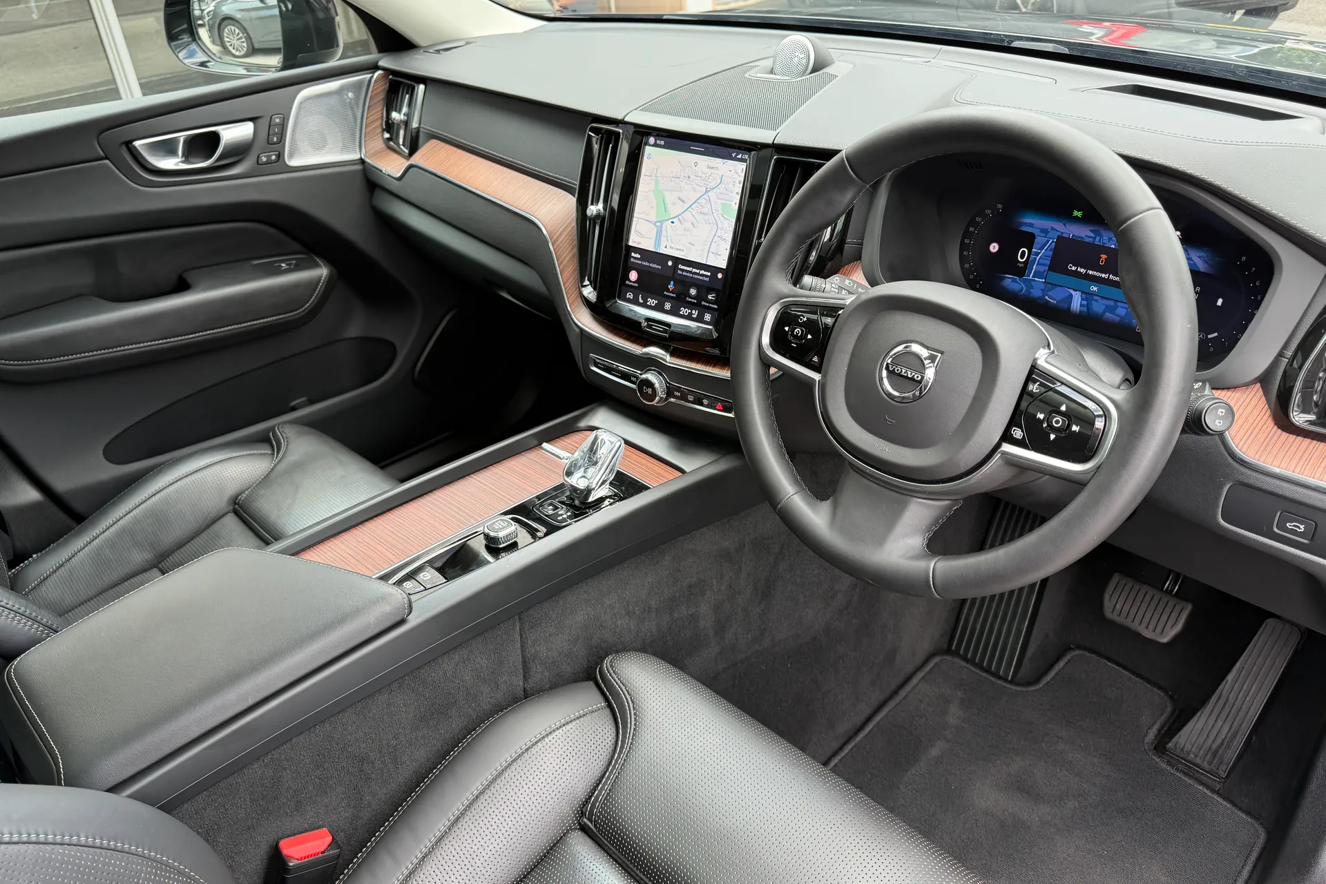 Volvo XC60 thumbnail image number 6