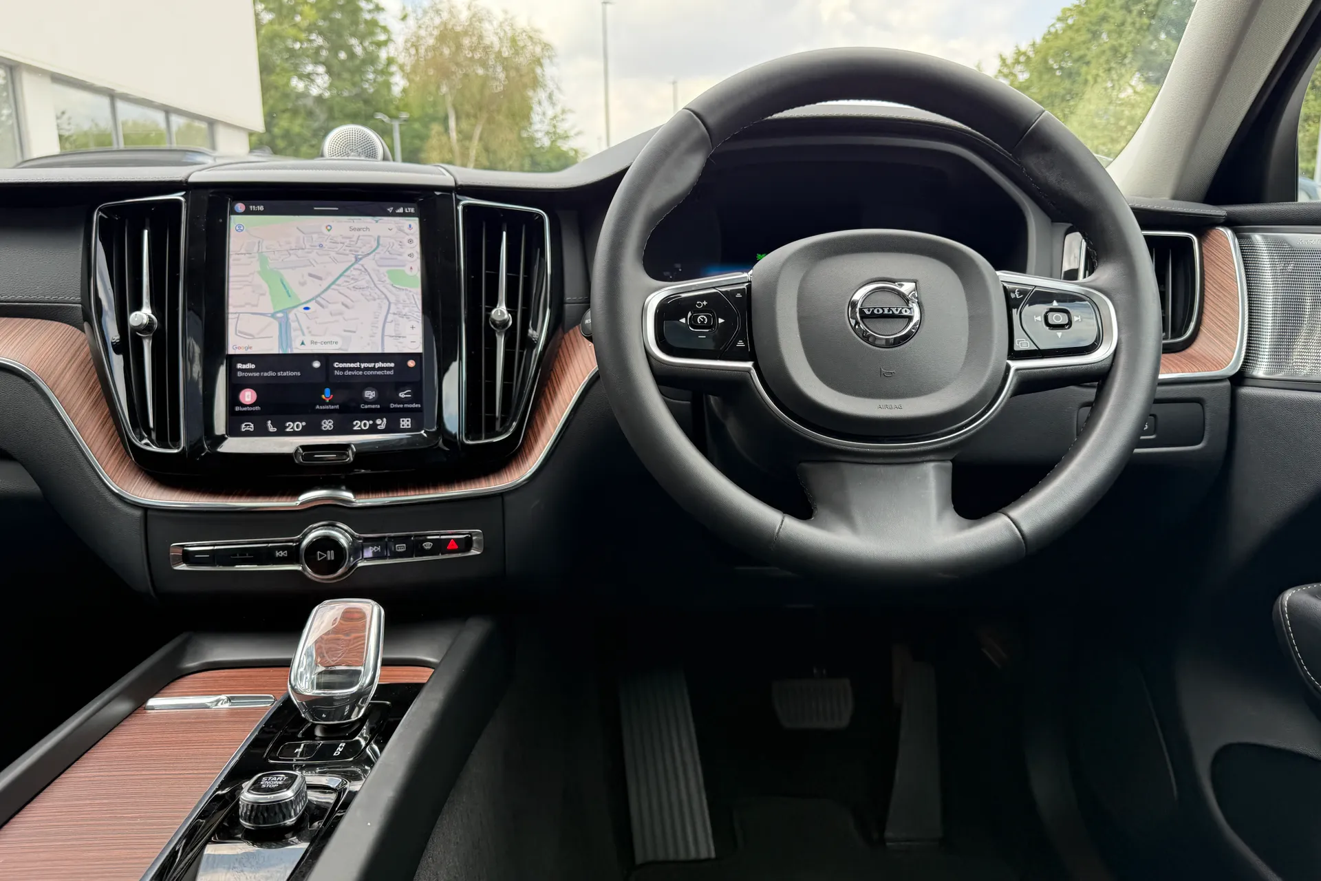 Volvo XC60 thumbnail image number 33