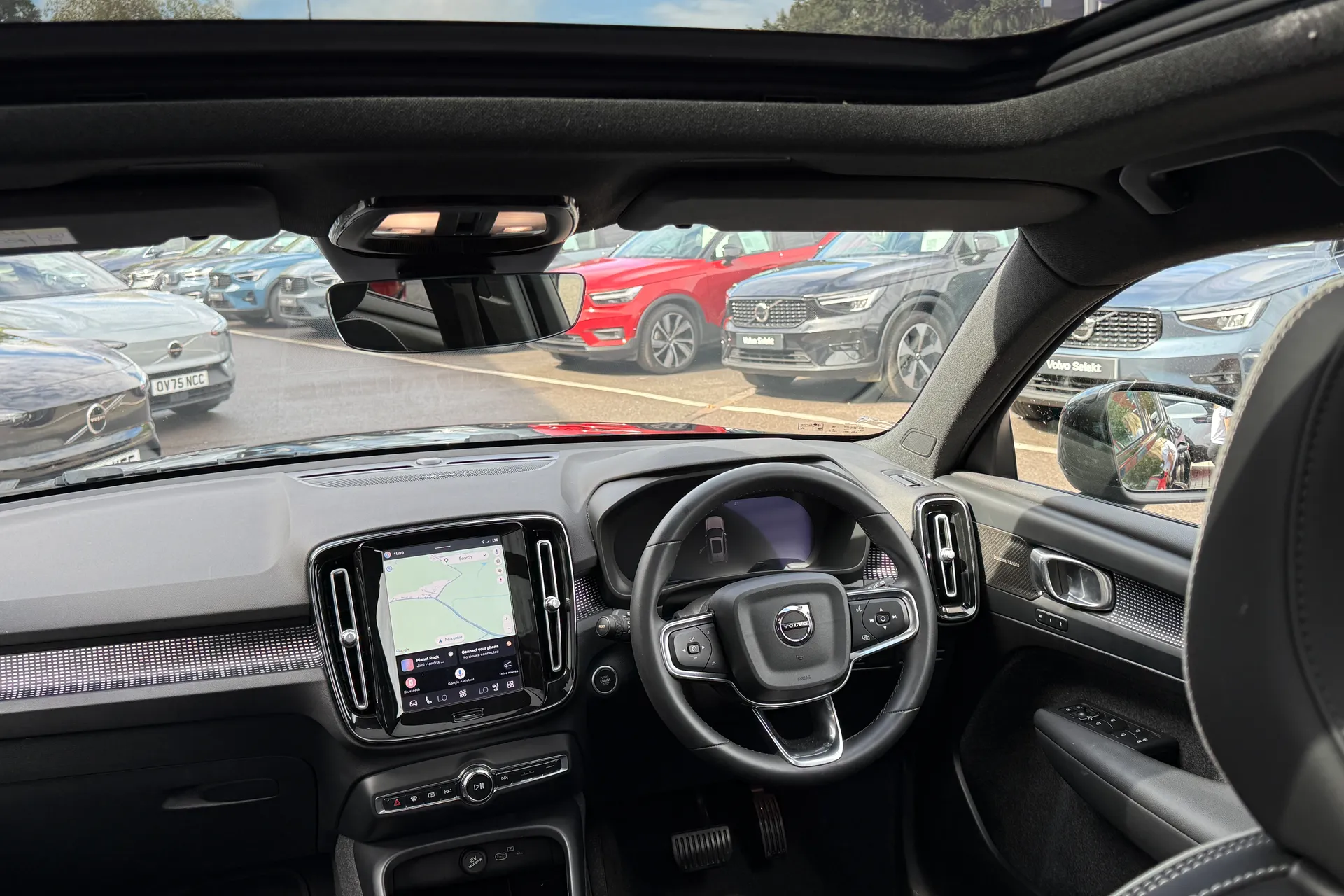 Volvo XC40 thumbnail image number 32
