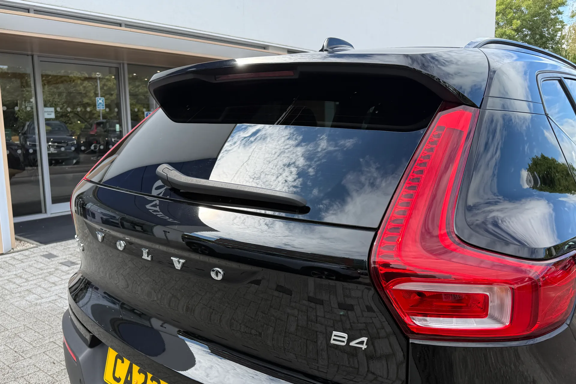 Volvo XC40 thumbnail image number 18