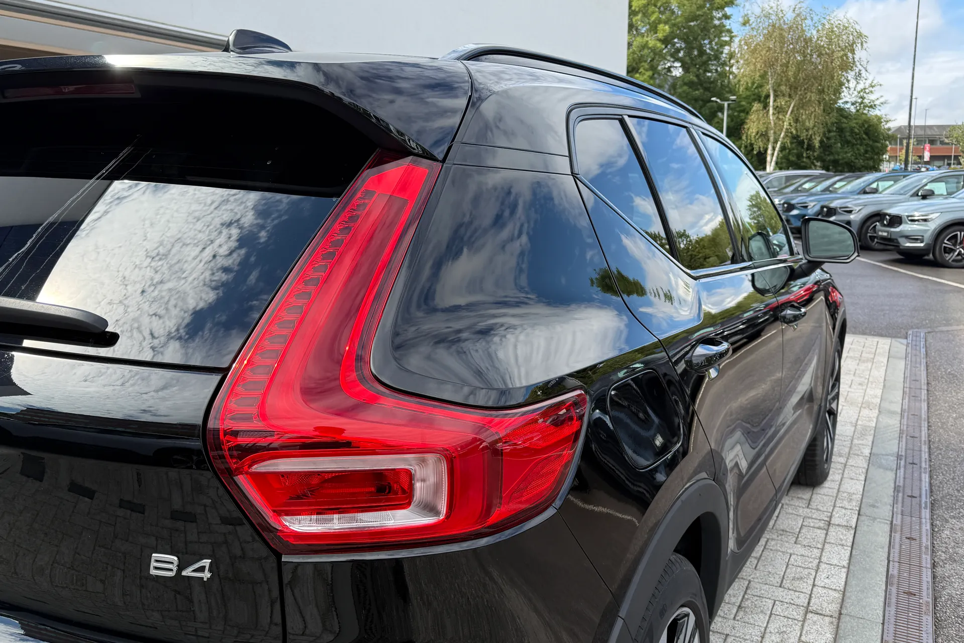 Volvo XC40 thumbnail image number 17