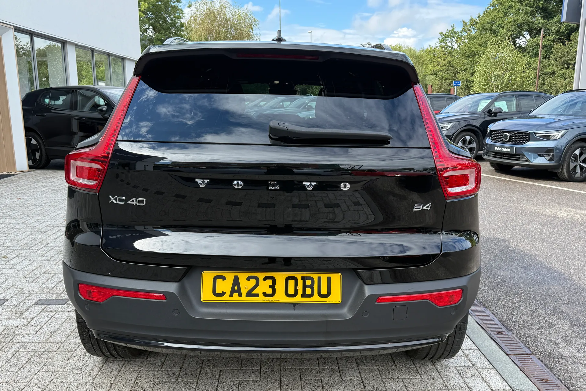Volvo XC40 thumbnail image number 9