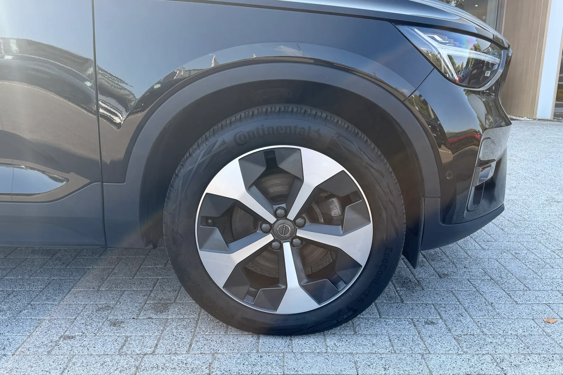 Volvo XC40 thumbnail image number 14