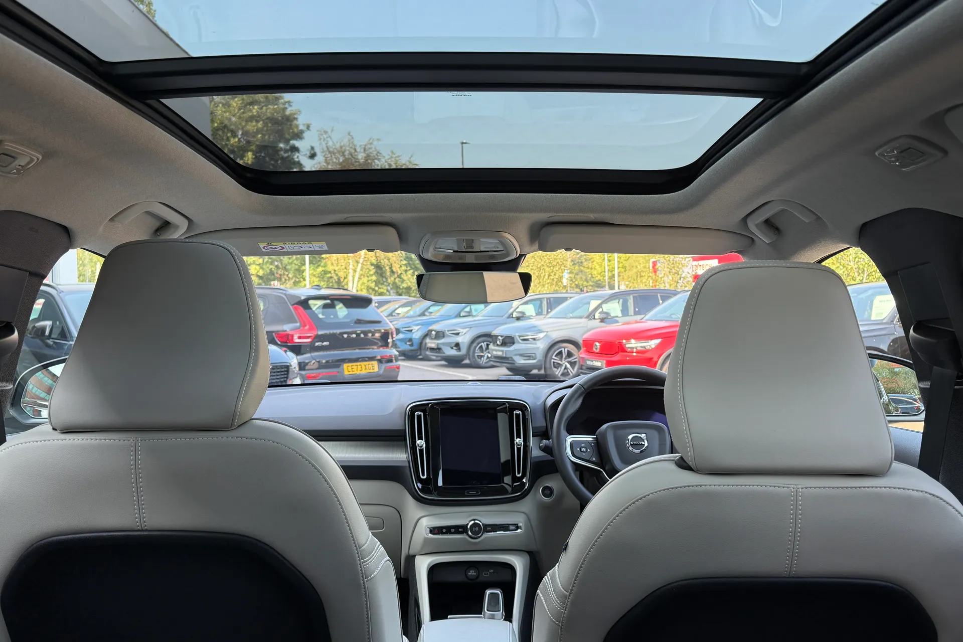 Volvo XC40 thumbnail image number 22