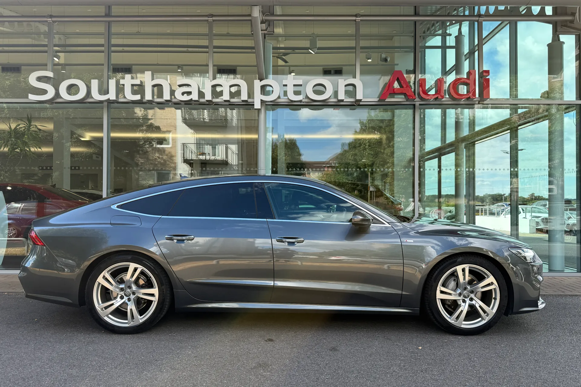 Audi A7 thumbnail image number 4