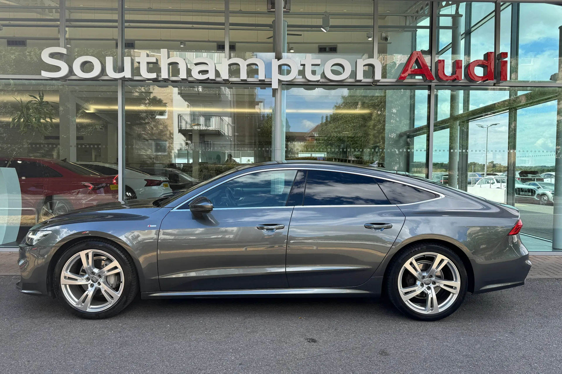 Audi A7 thumbnail image number 47