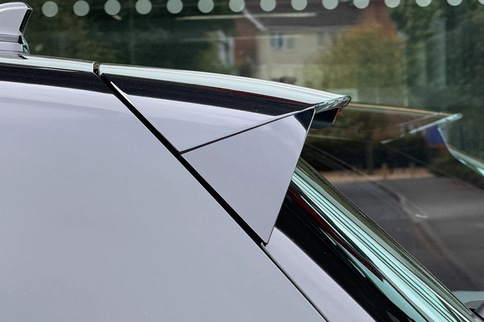 VOLKSWAGEN GOLF thumbnail image number 48