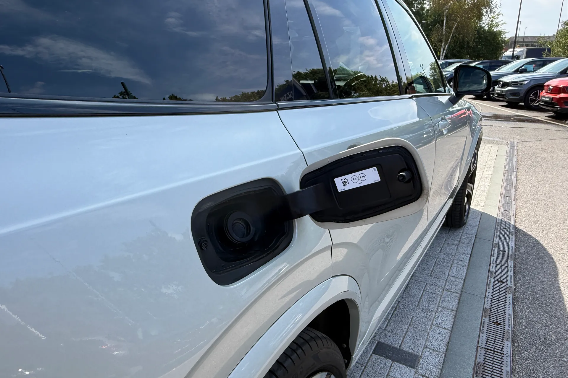 Volvo XC90 thumbnail image number 20