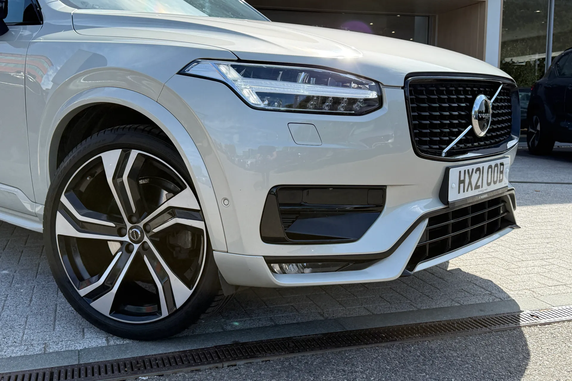 Volvo XC90 thumbnail image number 11