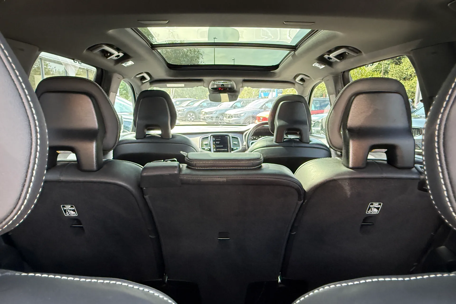 Volvo XC90 thumbnail image number 9