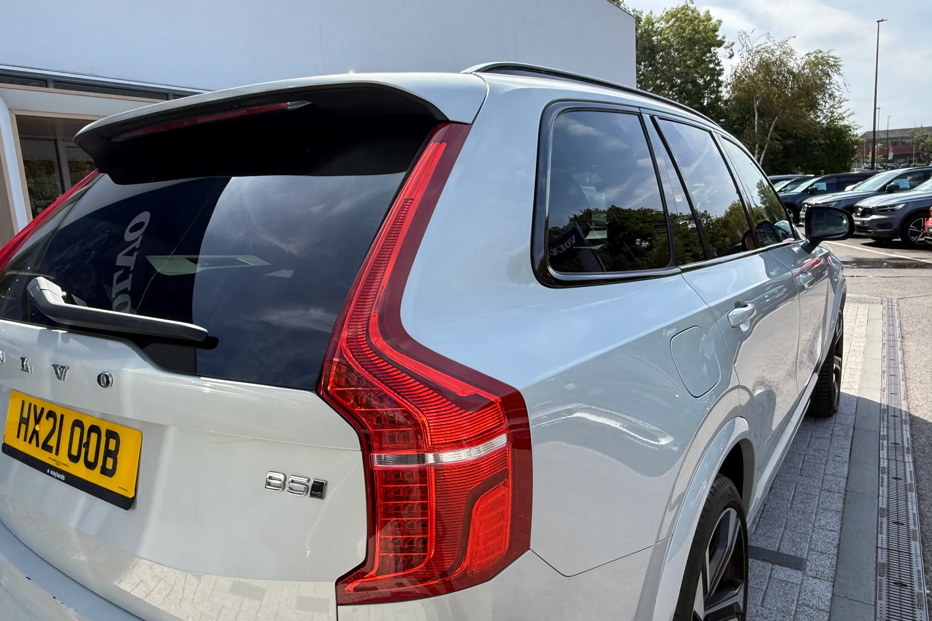 Volvo XC90 thumbnail image number 21