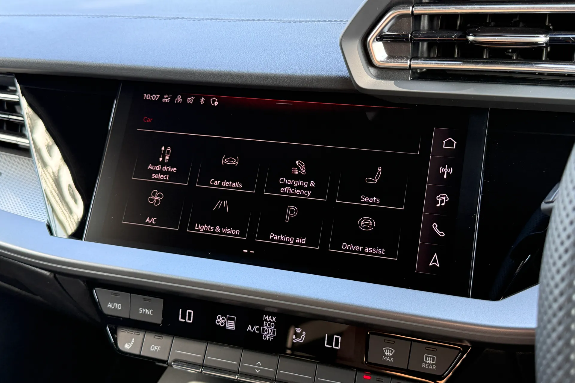 Audi A3 thumbnail image number 27
