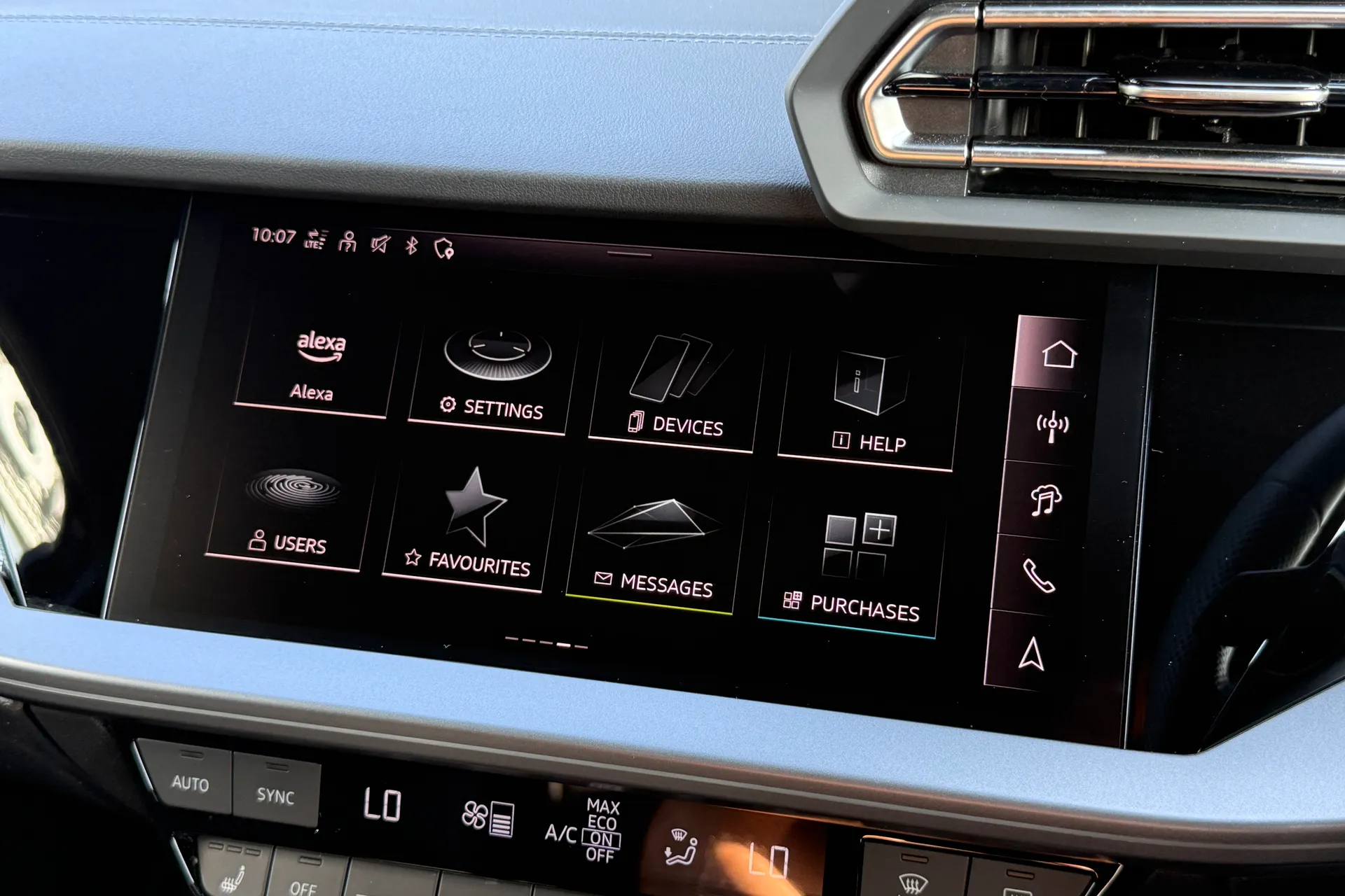 Audi A3 thumbnail image number 37