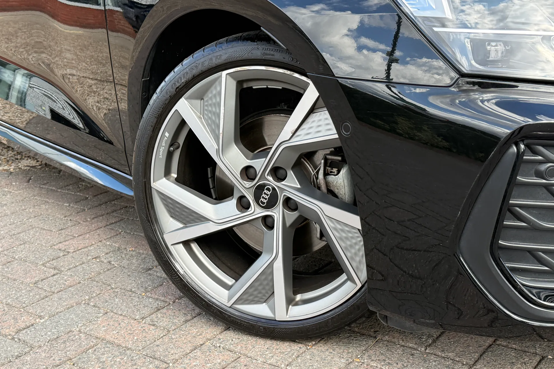 Audi A3 thumbnail image number 7