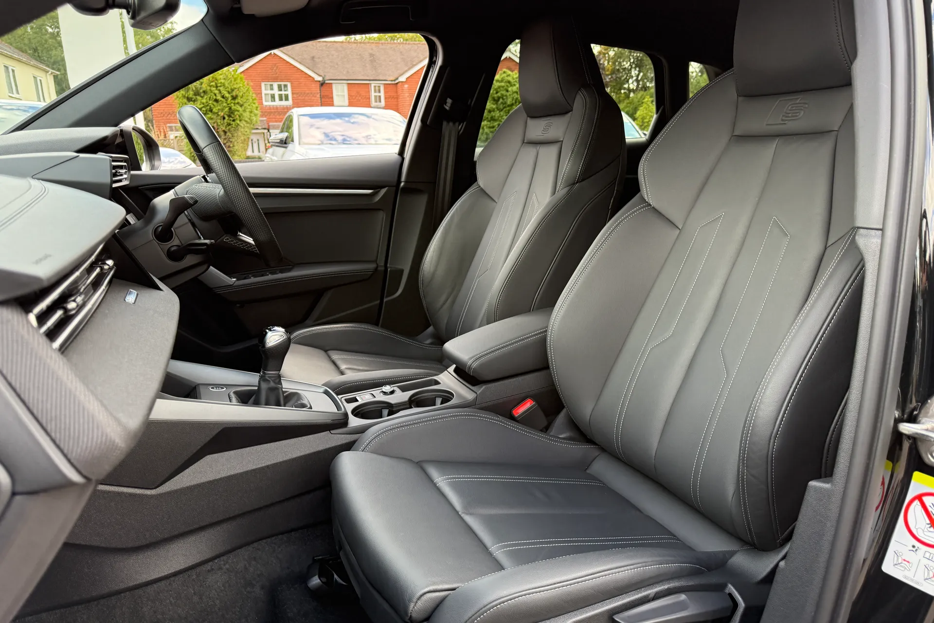 Audi A3 thumbnail image number 33