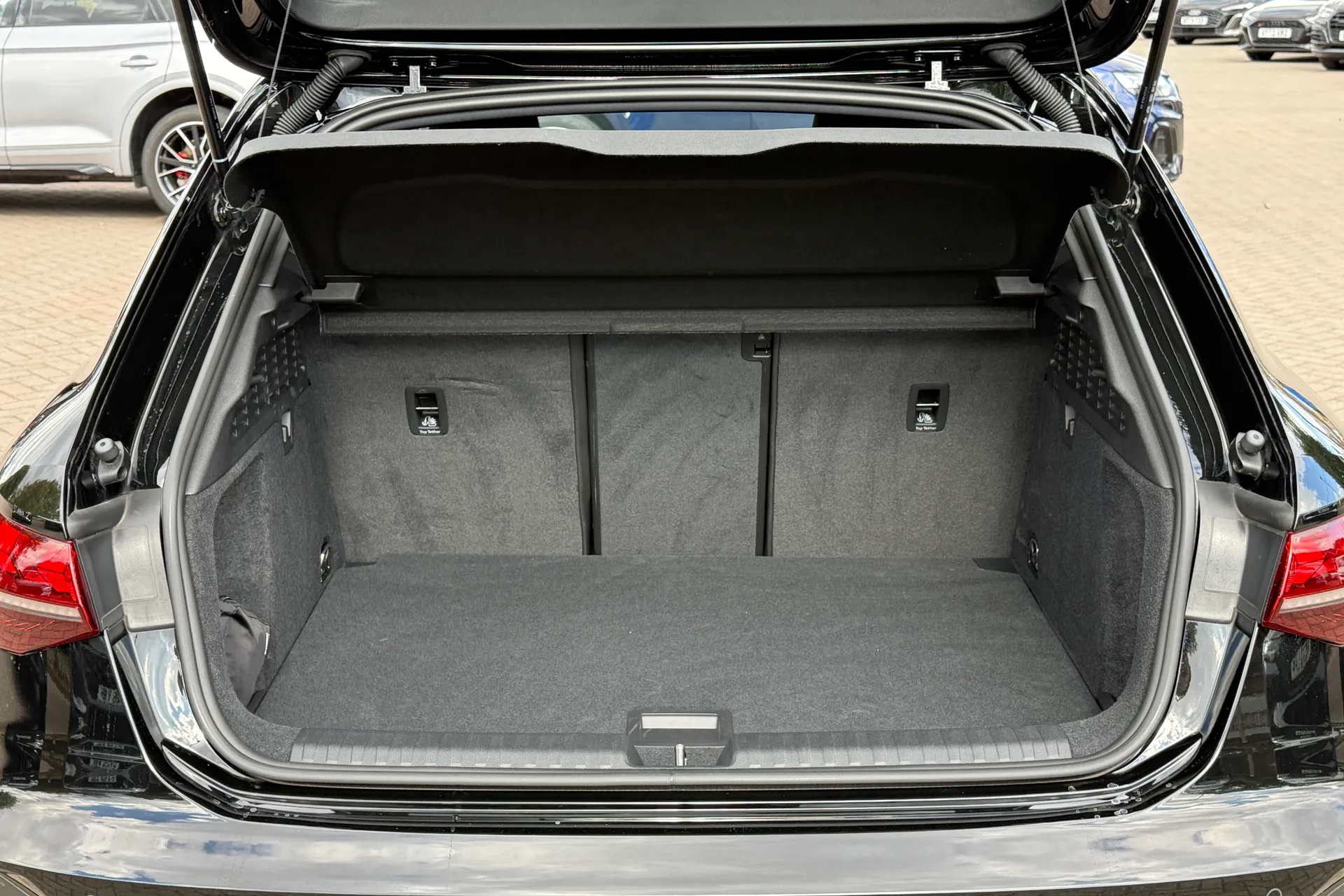 Audi A3 thumbnail image number 38