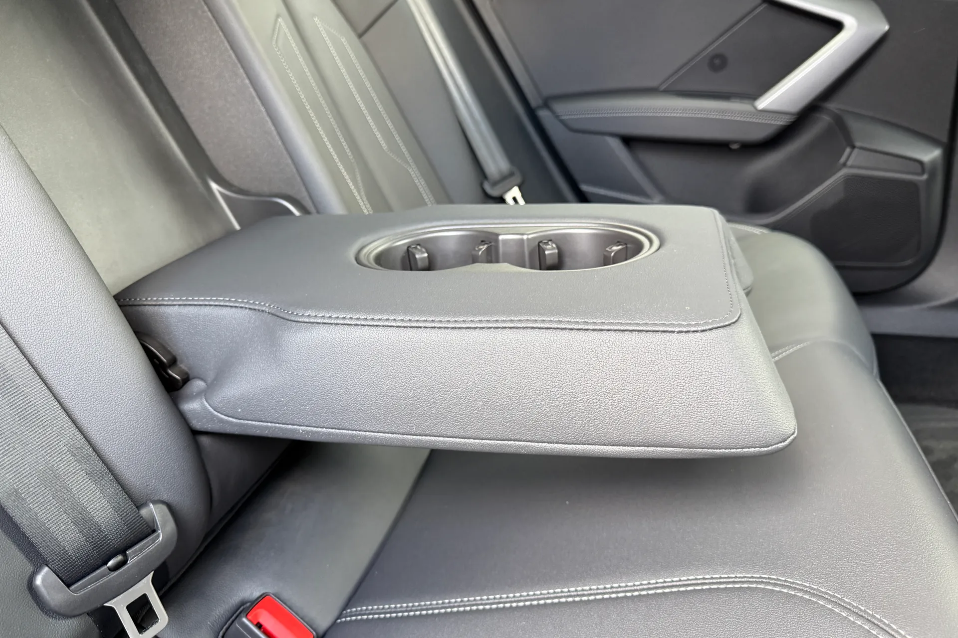 Audi A3 thumbnail image number 49