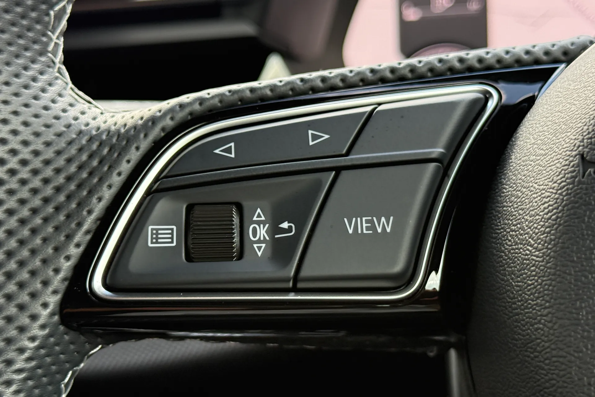 Audi A3 thumbnail image number 24