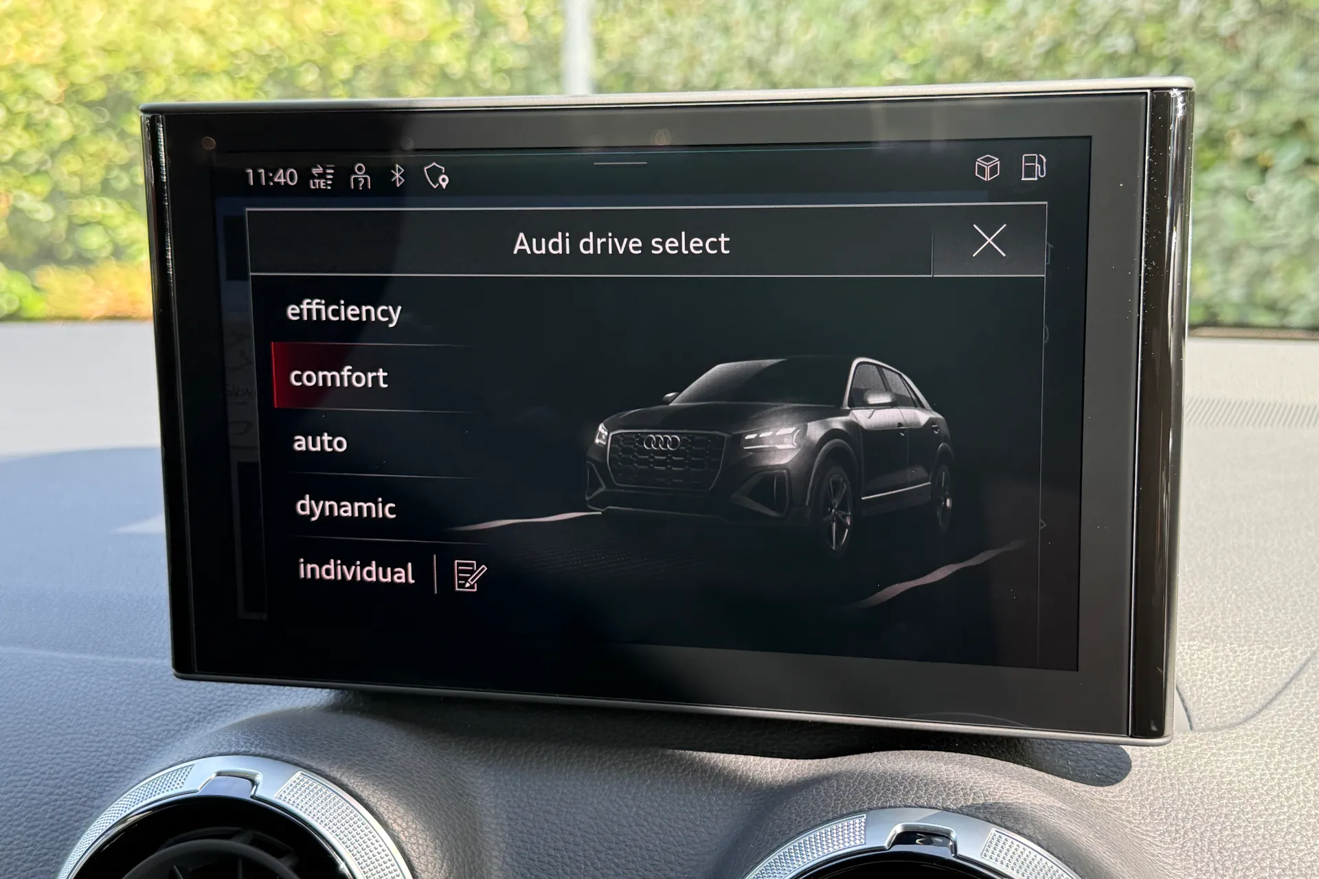 Audi Q2 thumbnail image number 27