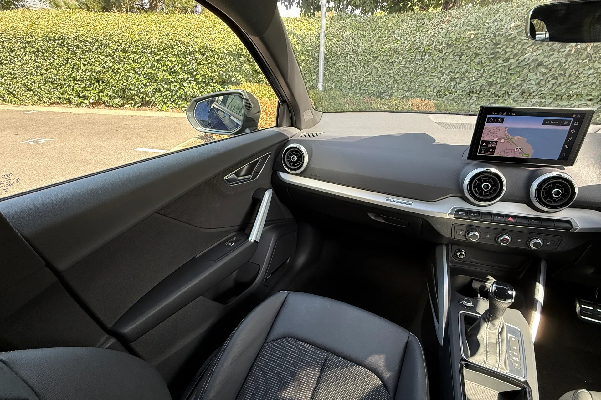 Audi Q2 thumbnail image number 52