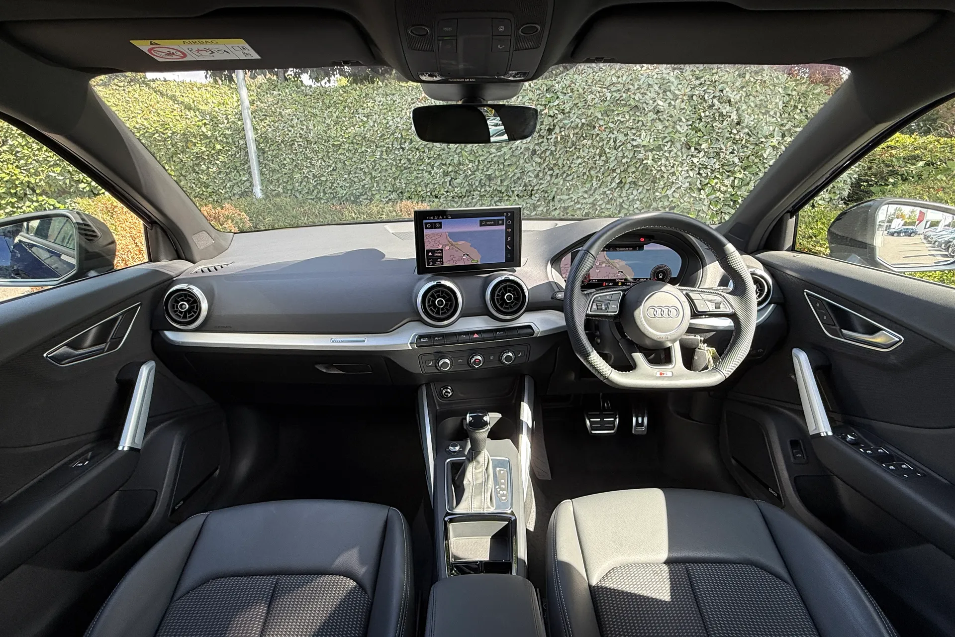 Audi Q2 thumbnail image number 5