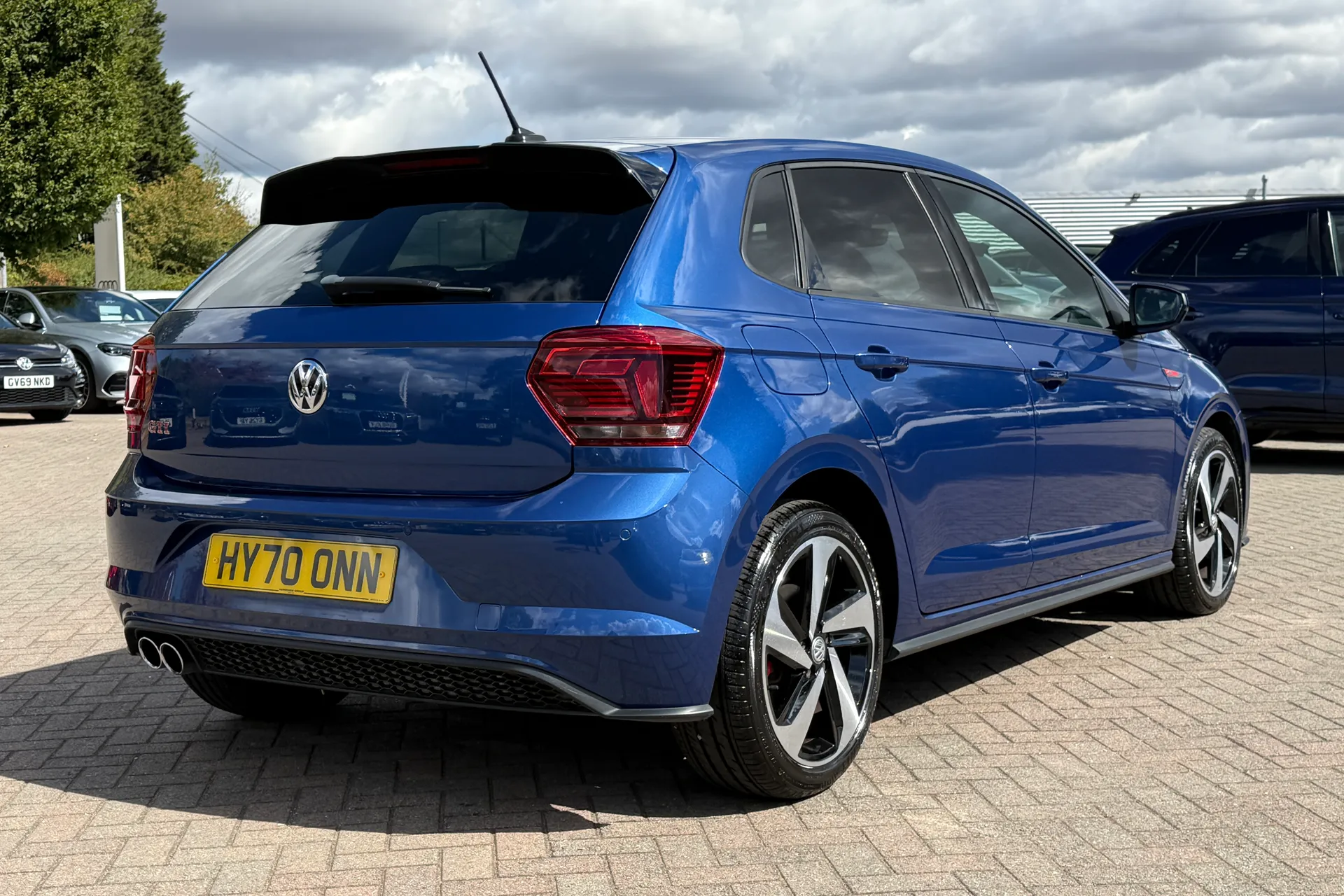 VOLKSWAGEN POLO thumbnail image number 28