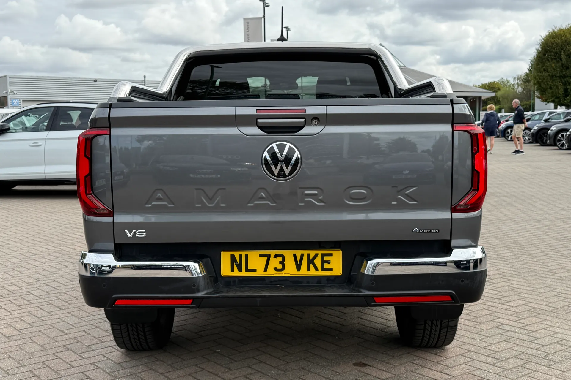VOLKSWAGEN AMAROK thumbnail image number 36
