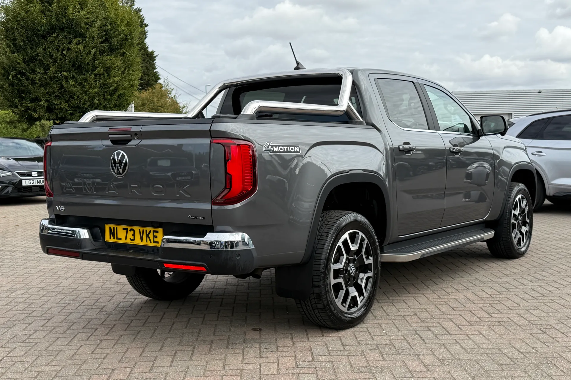 VOLKSWAGEN AMAROK thumbnail image number 35