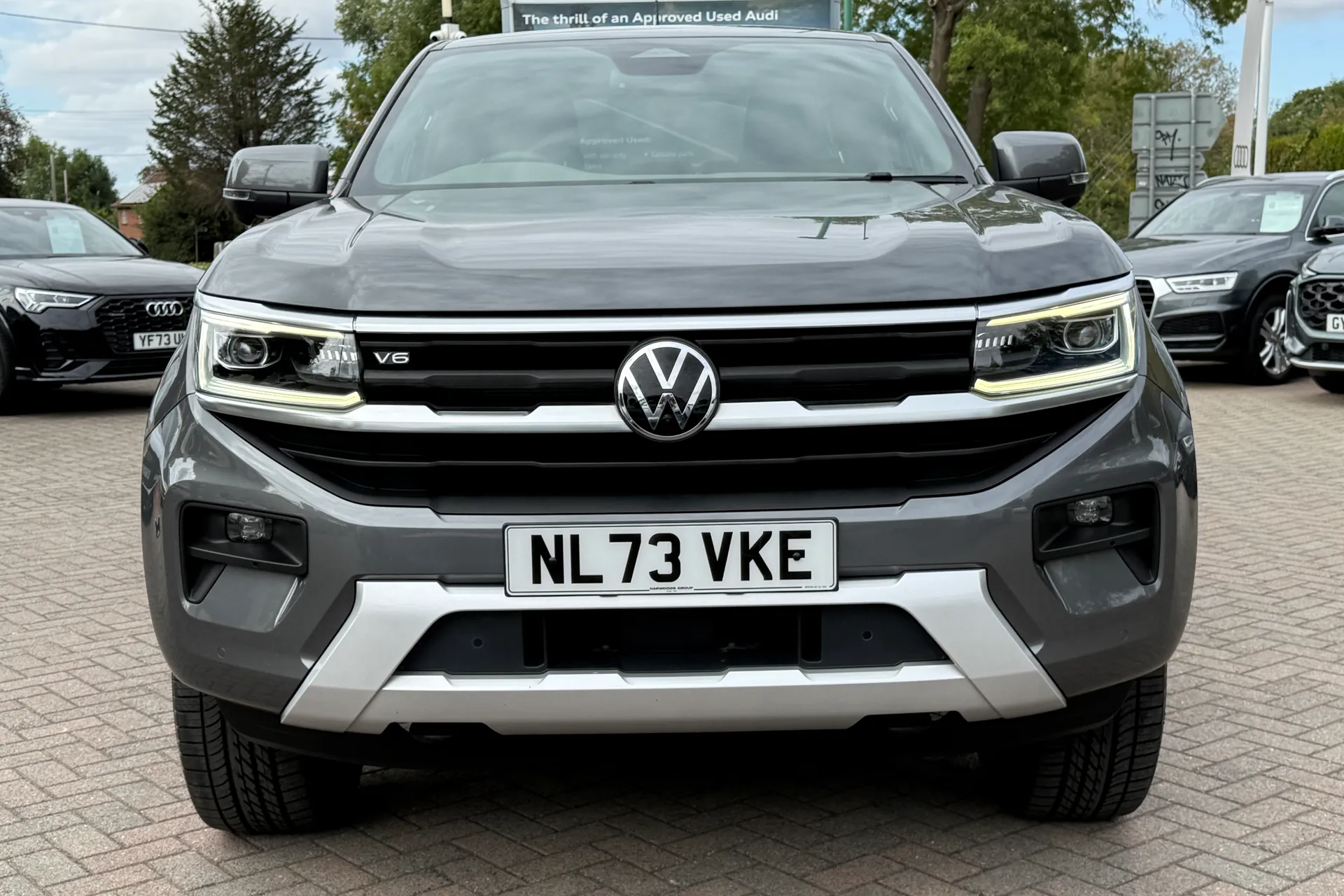 VOLKSWAGEN AMAROK thumbnail image number 28