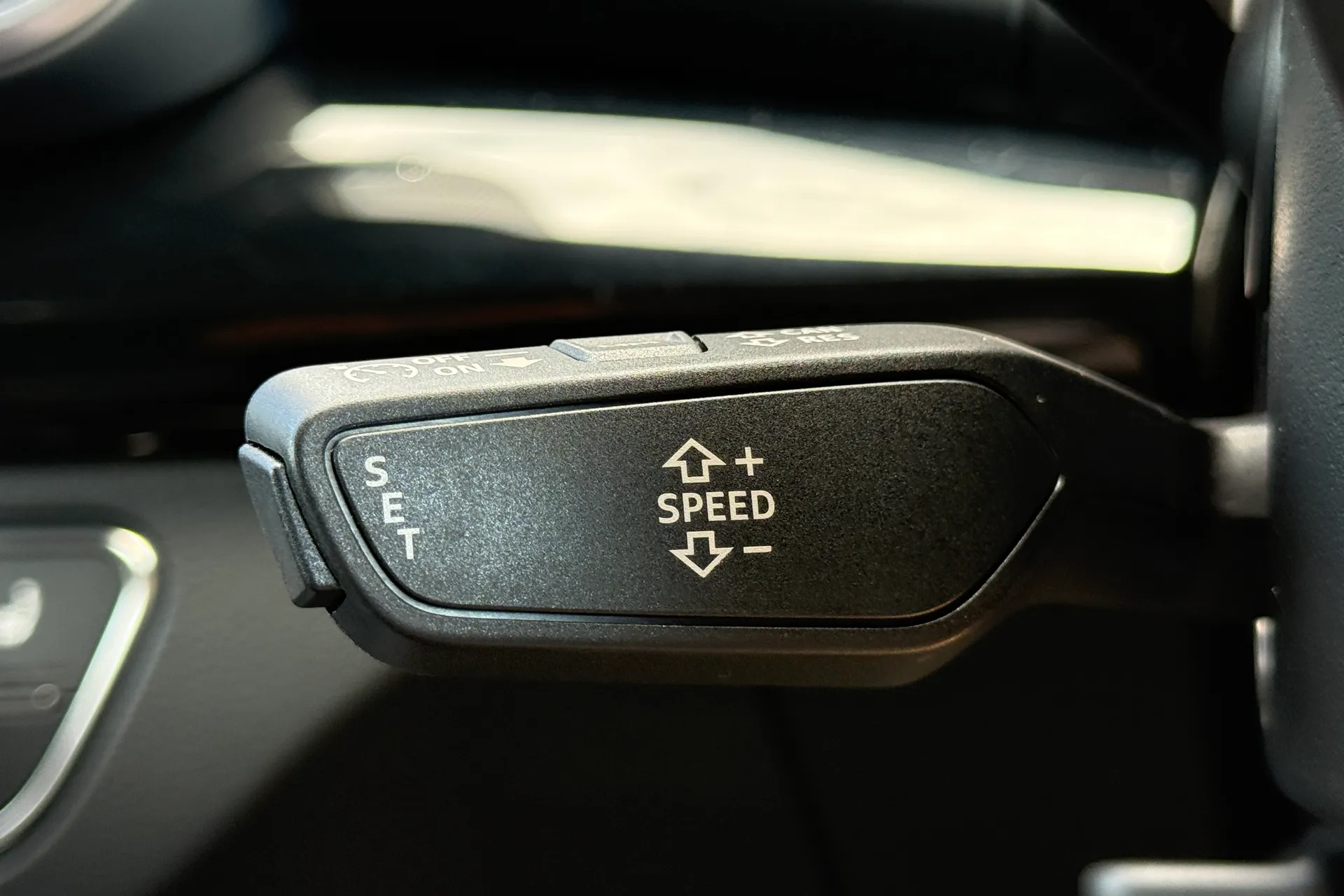 Audi Q5 thumbnail image number 20