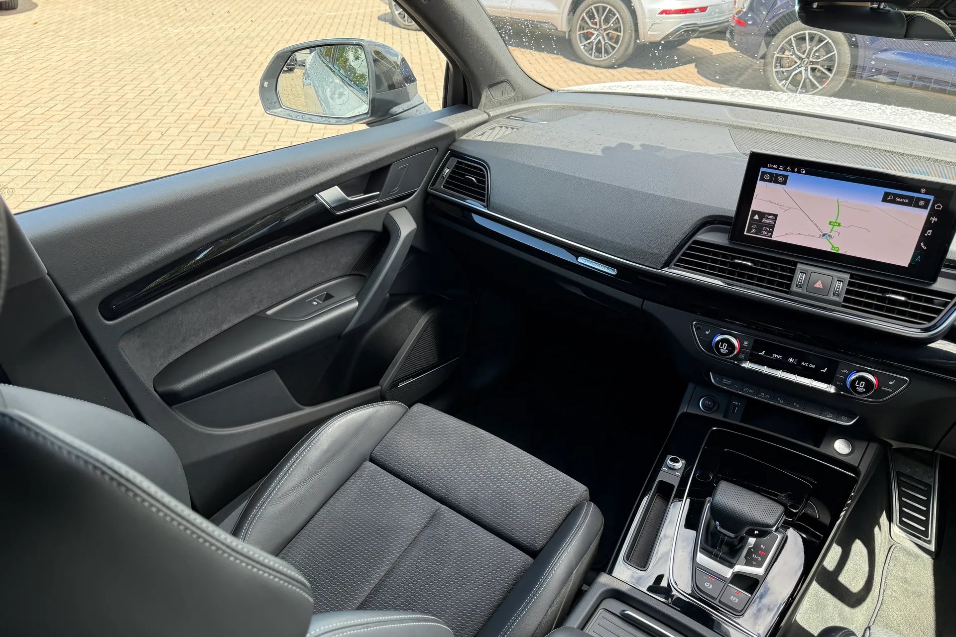 Audi Q5 thumbnail image number 42