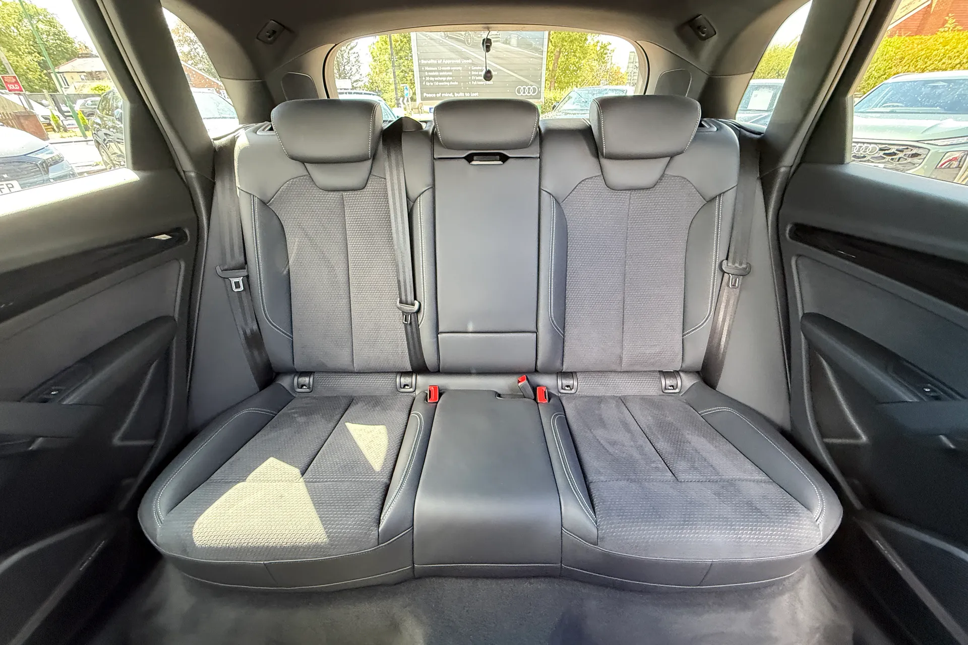 Audi Q5 thumbnail image number 41