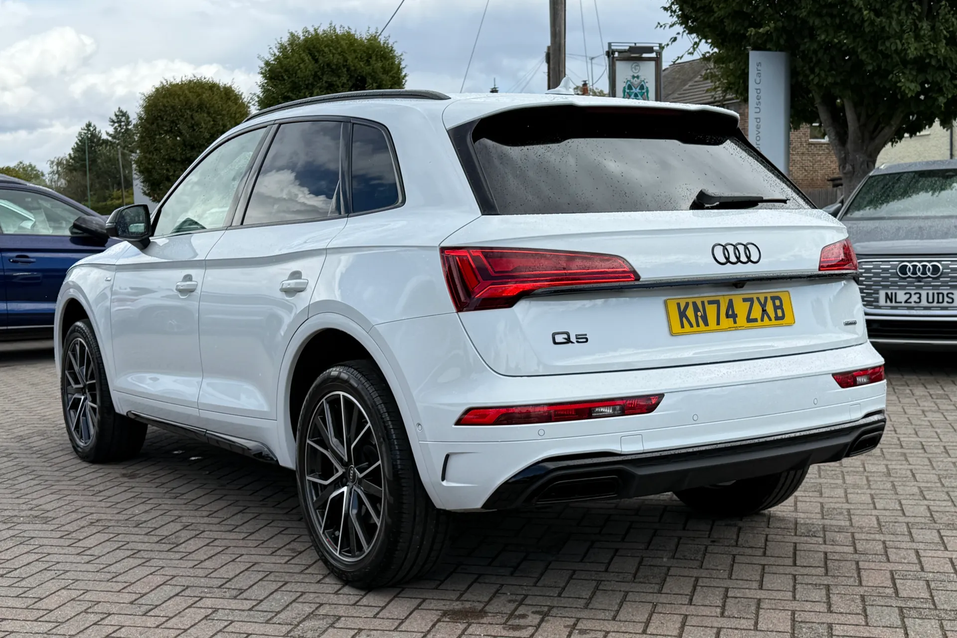 Audi Q5 thumbnail image number 37