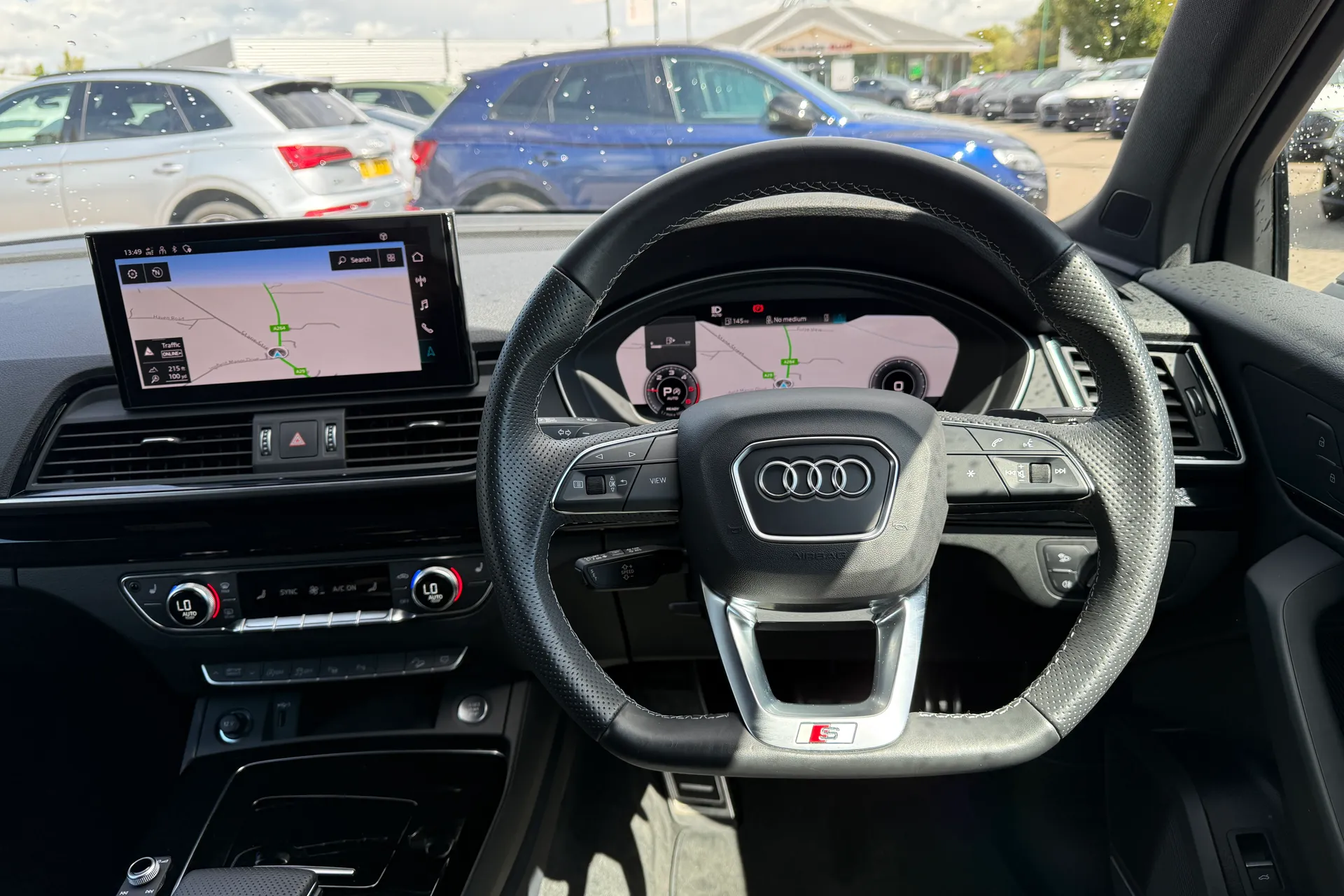 Audi Q5 thumbnail image number 6