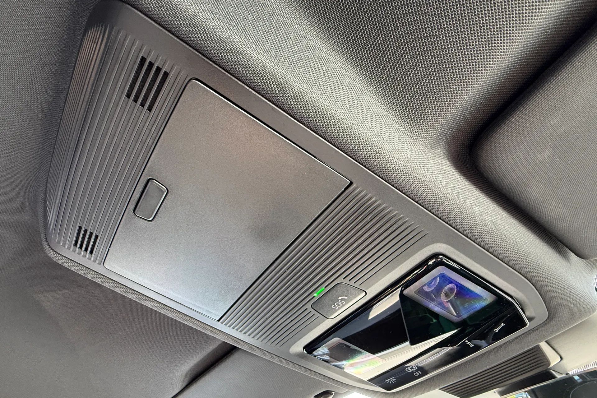 VOLKSWAGEN TIGUAN thumbnail image number 25