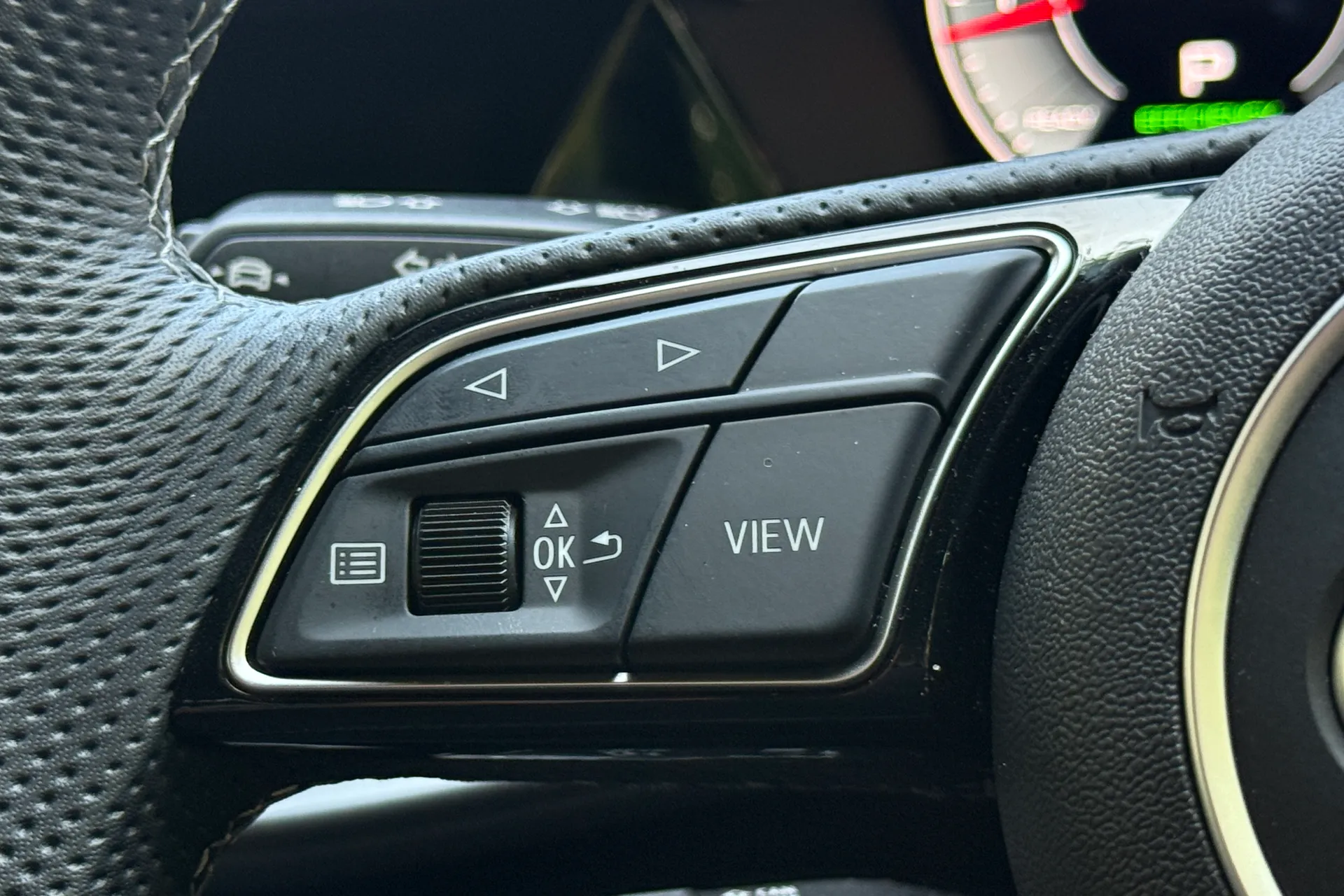 Audi A3 thumbnail image number 16