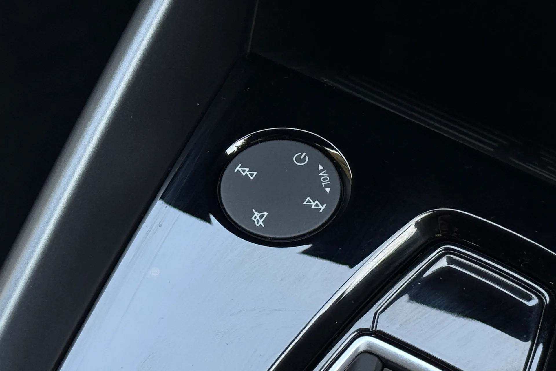 Audi A3 thumbnail image number 28