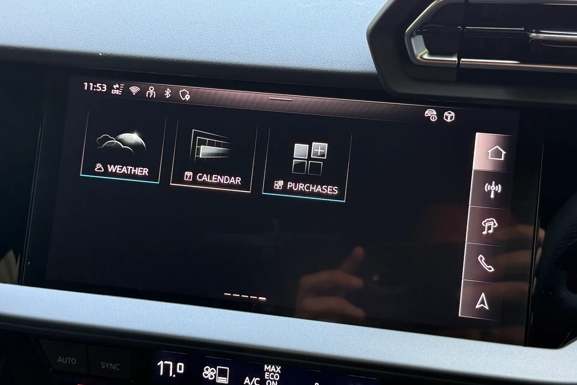 Audi A3 thumbnail image number 25