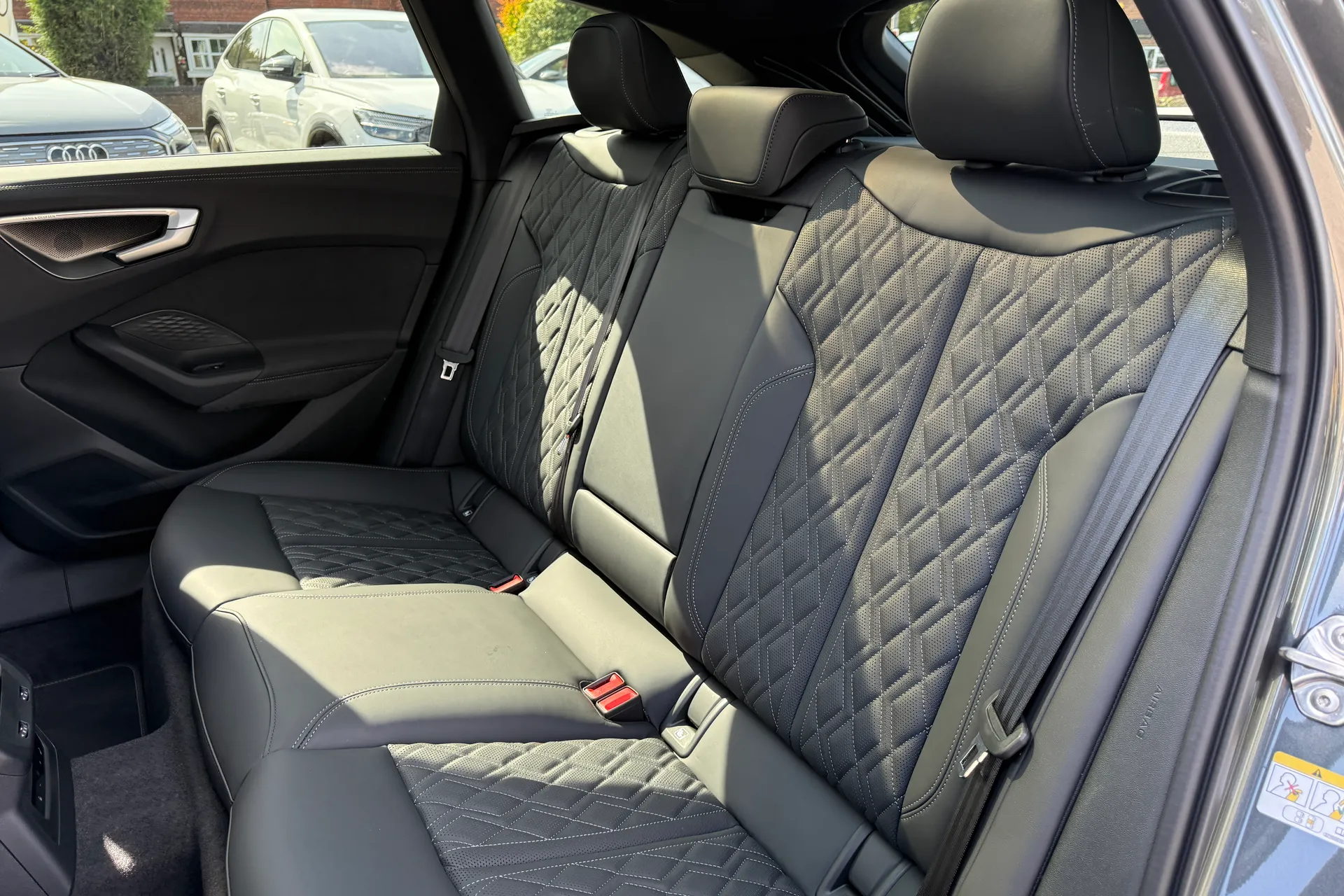 Audi A5 thumbnail image number 52