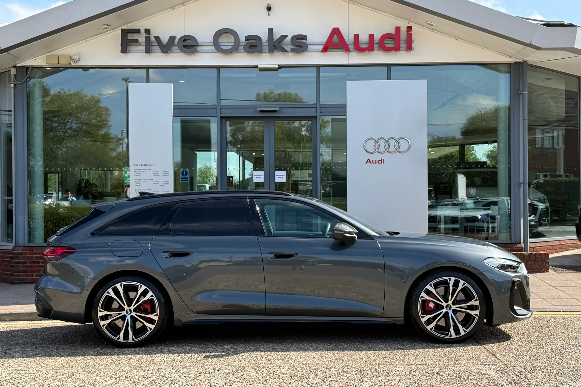 Audi A5 thumbnail image number 2