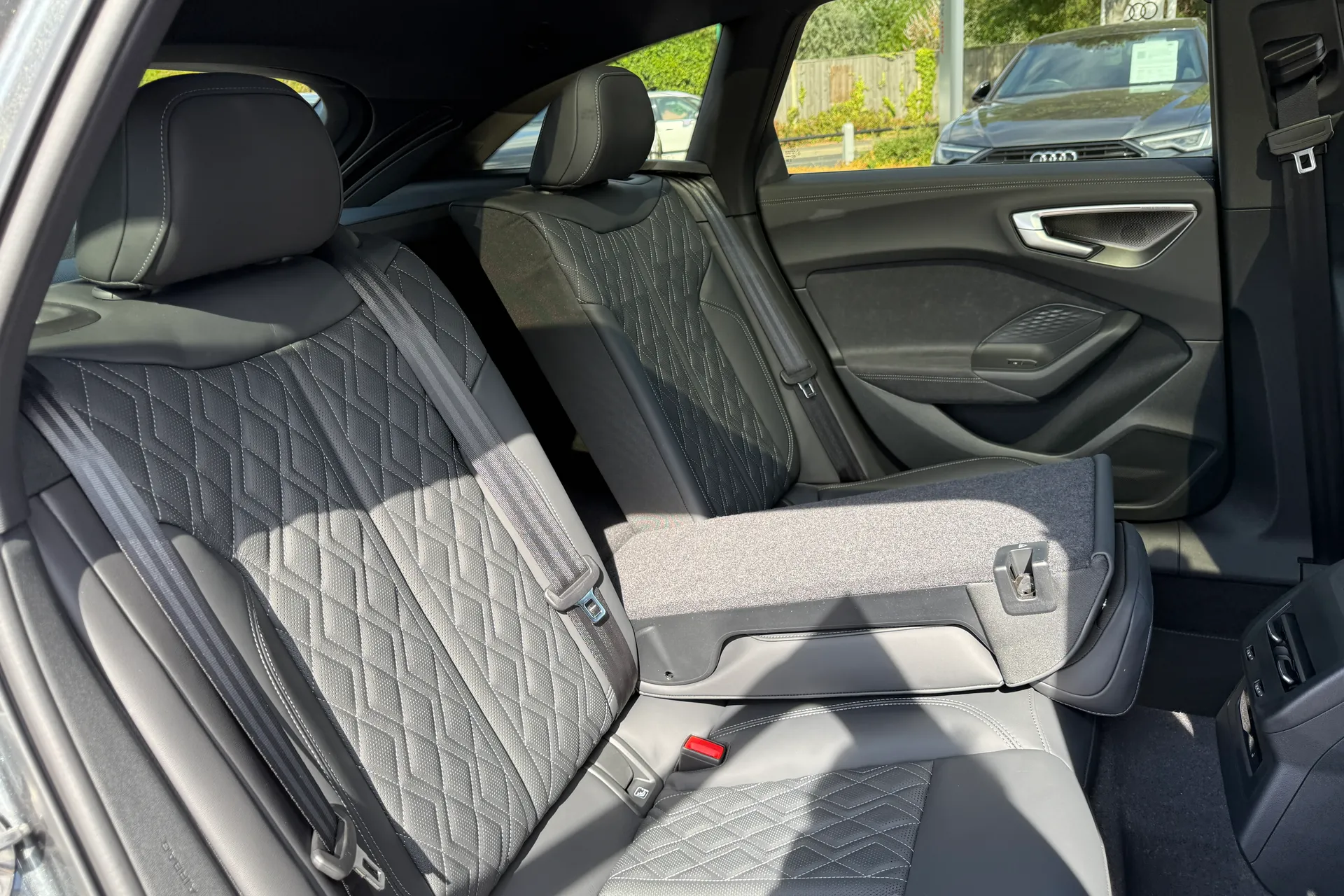 Audi A5 thumbnail image number 56
