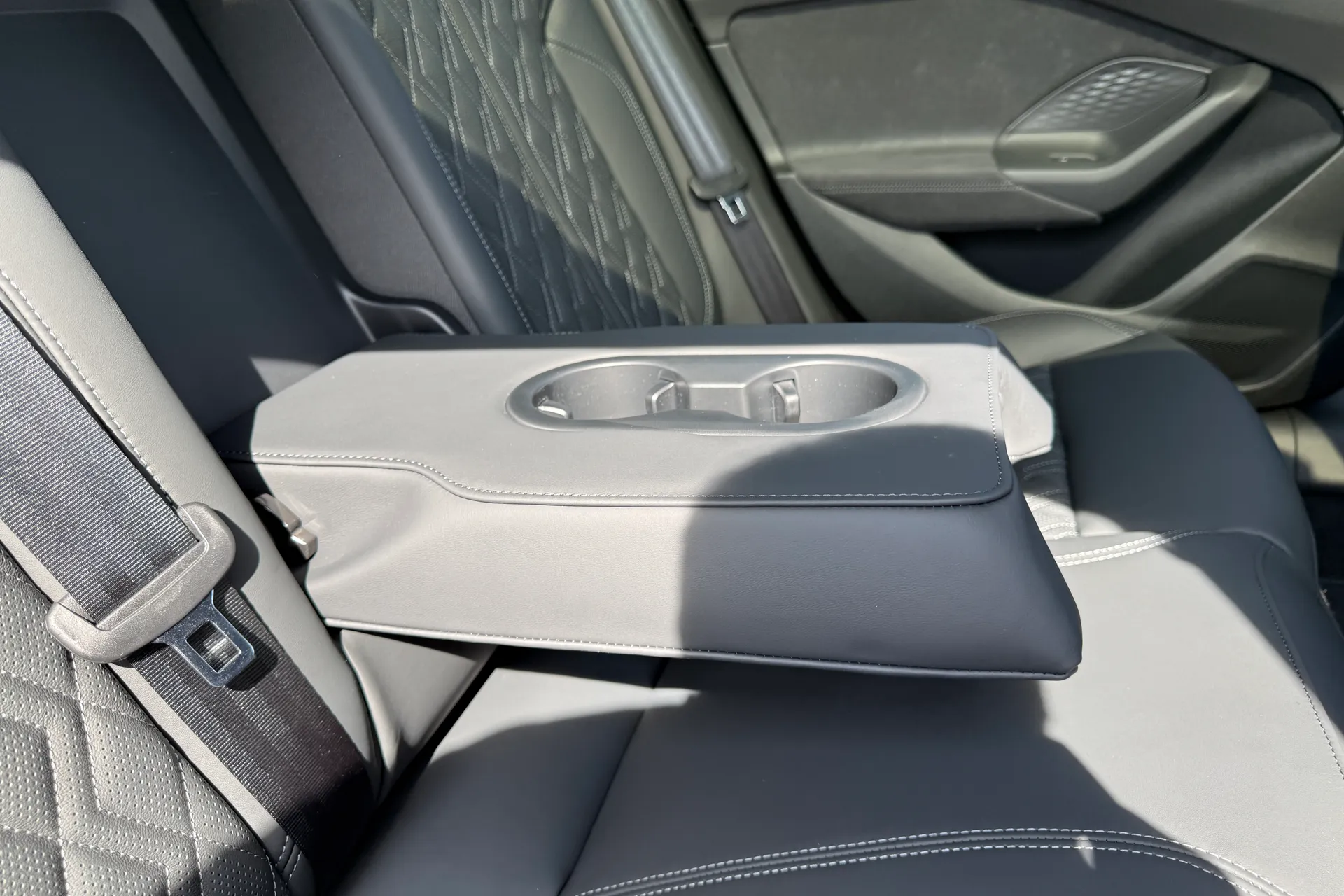 Audi A5 thumbnail image number 55