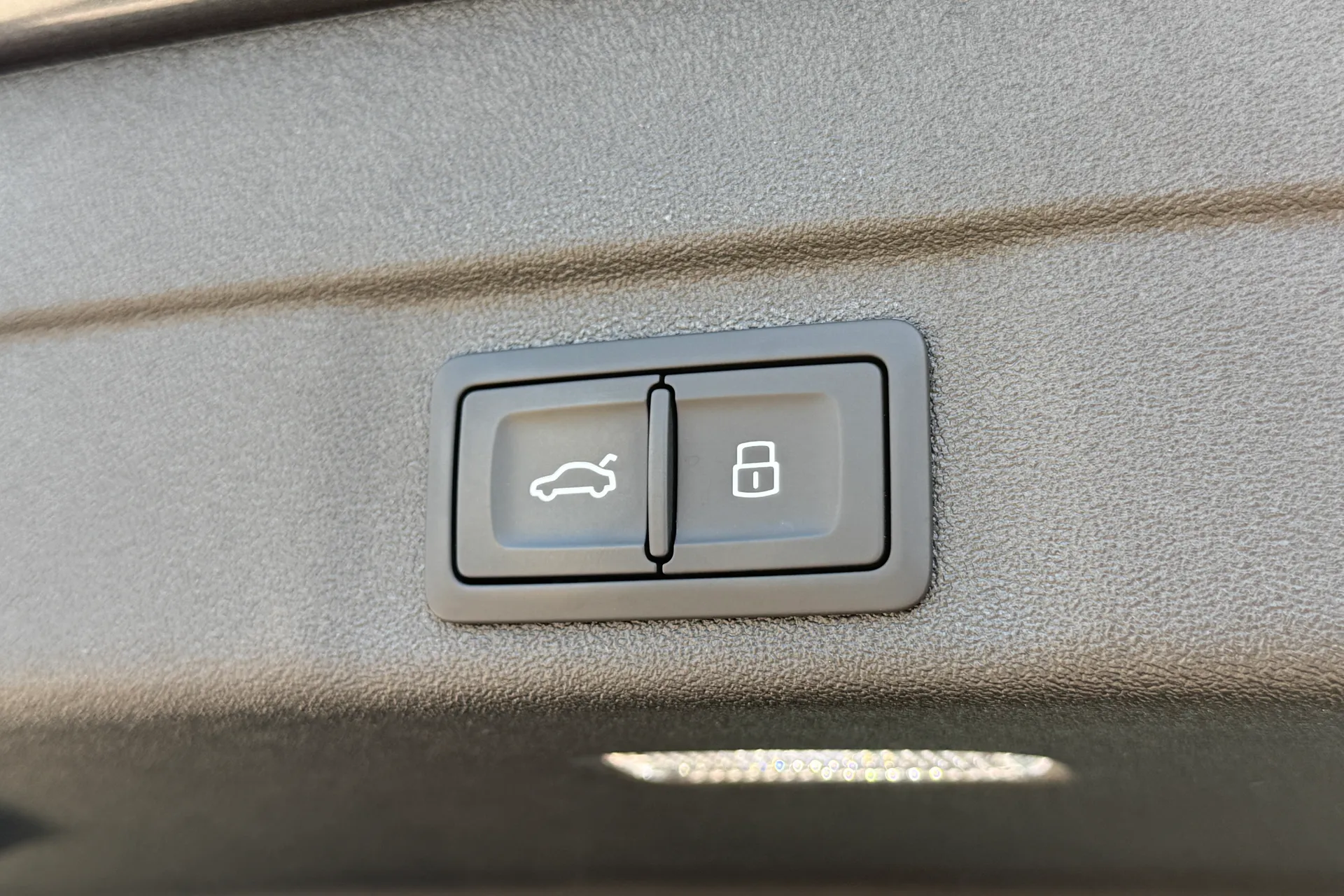 Audi A5 thumbnail image number 48