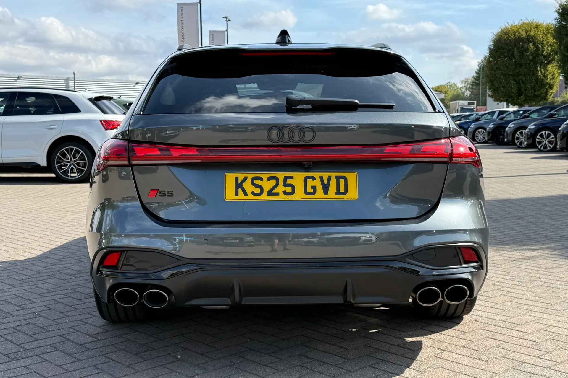 Audi A5 thumbnail image number 43