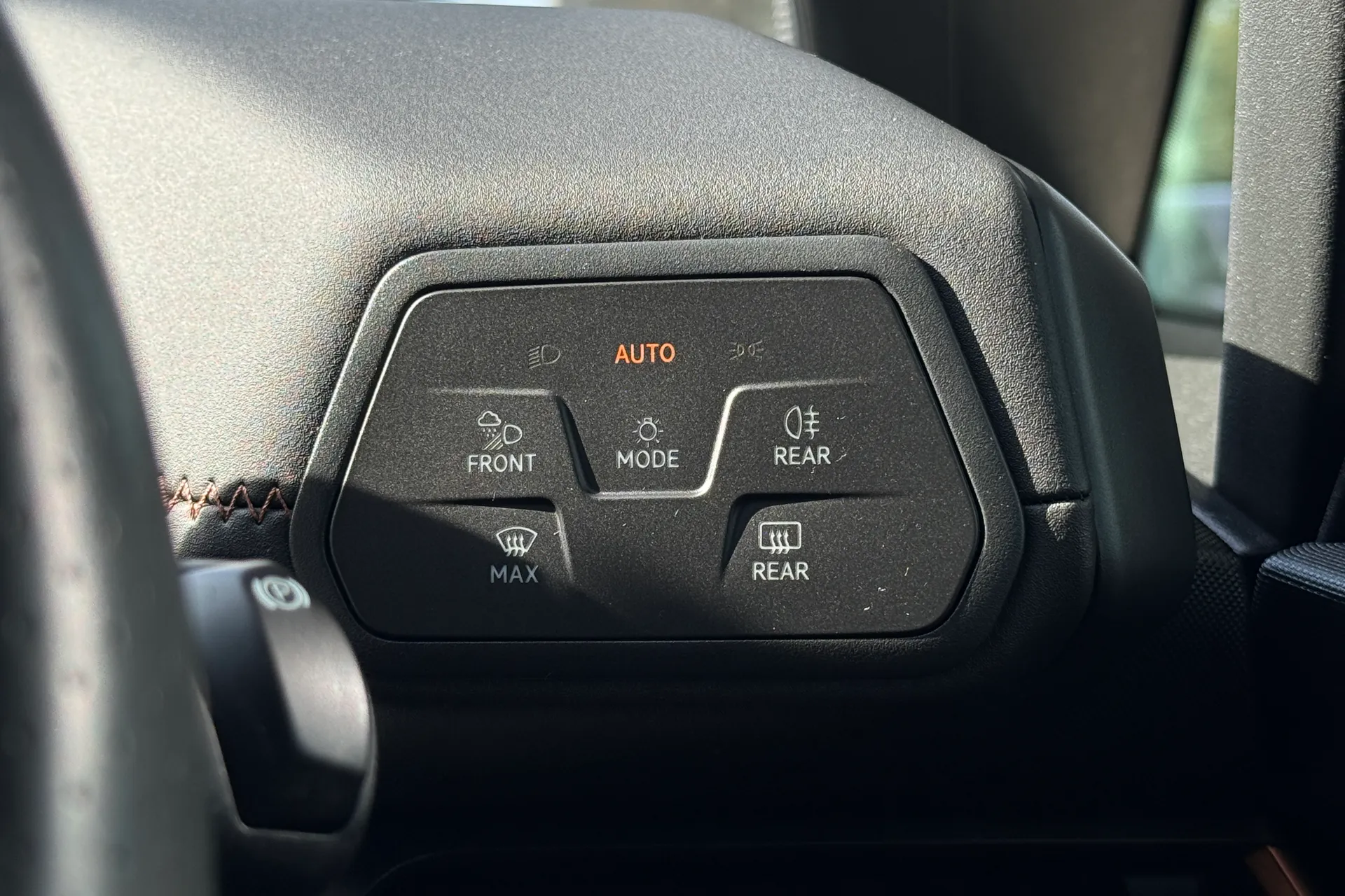 CUPRA BORN thumbnail image number 14