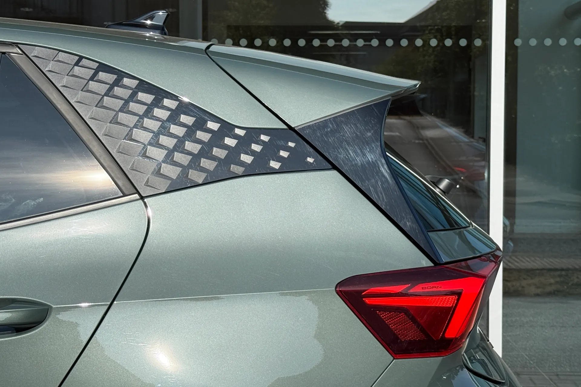 CUPRA BORN thumbnail image number 44