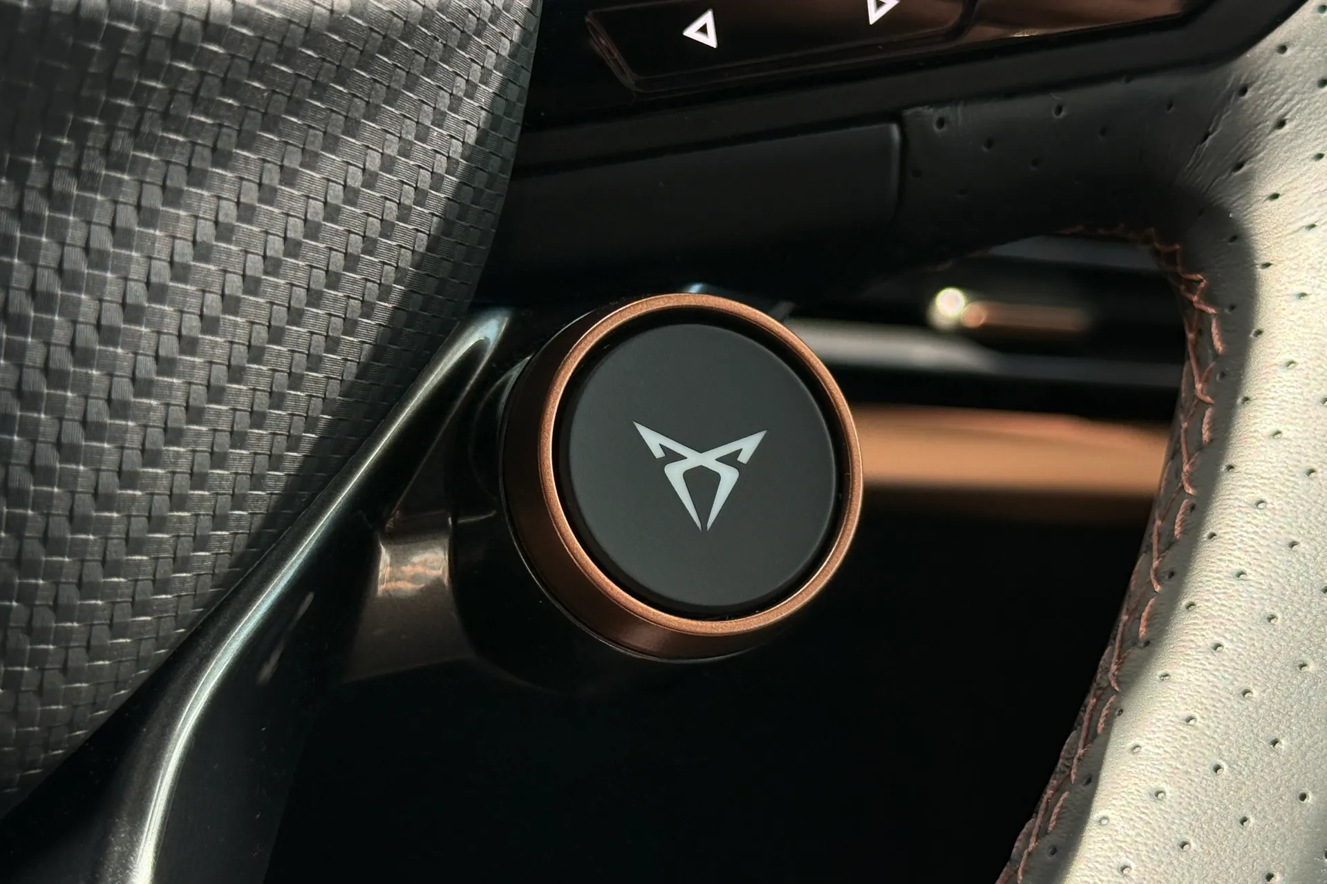 CUPRA BORN thumbnail image number 10